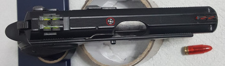   ***CAMBIADA***
***Cambiada, gracias a todos por el interés***   

Vendo CZ 75 D Compact, conocida también 50