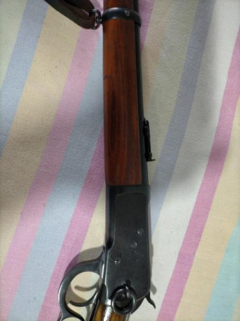 Vendo Winchester de palanca, modelo 1892, en calibre 44.40, estado excelente, fabricado en 1918. Su precio 01