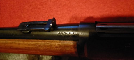 Vendo Winchester de palanca, modelo 1892, en calibre 44.40, estado excelente, fabricado en 1918. Su precio 00