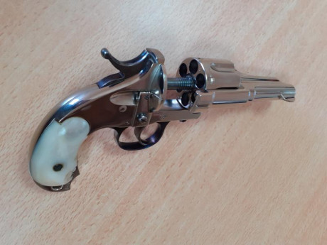 Hola,

Revisando el apartado de compra venta de avancarga me llama la atención un par de rifles que no 61