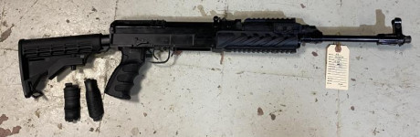 Buenas.

Vendo Rifle Semiautomático, VZ Cal. 2222.

Este lleva el guardamanos tactico de CAA, grip de 00