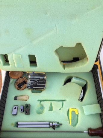 Buenos días, por dejar las modalidades deportivas y haberme pasado a Armas Históricas completamente, vendo 01