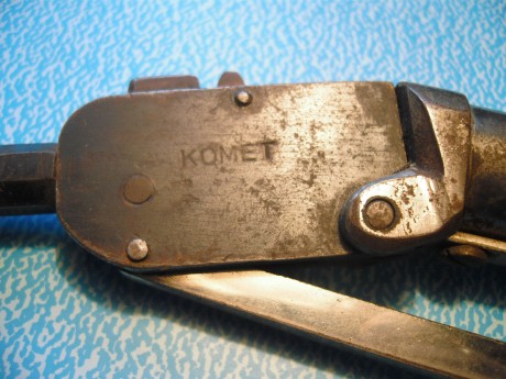 Holitas. Os pongo algunas fotejos de cosejas de mi abuelo y padre que creo que merecen la pena. La enorrrrrrrme 120