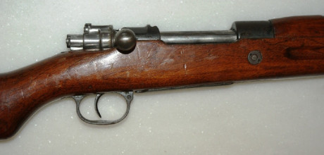 Mosquetón Mauser Fábrica la Coruña 1957 (308/7,62) restaurado con culata acolchada.

Procedencia Militar 01