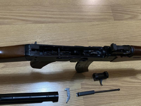  Vendo AK 47 calibre 22. Marca Alder Jager modelo AP80. 

La mejor copia del AK 47 en calibre 22, la más 22
