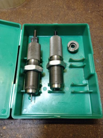 Vendo matrices RCBS del calibre 7x57.
Están casi sin uso.
50€.  Gastos de envío incluidos.
También por 02