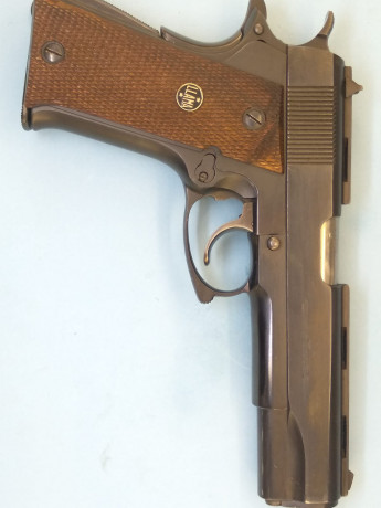 Hola,he abierto este hilo para que todos aquellos que tengais armas Españolas,podais lucirlas aqui con 60