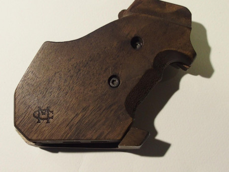 Vendo esta extraordinaria pistola de CO2 de competicion olímpica. Se trata del tercer modelo, mejorando 61