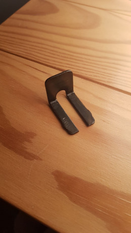 Placa de descanso para las pistolas Steyr.
Pieza es usada.
Se encuentra en la provincia de Barcelona.
Precio 01