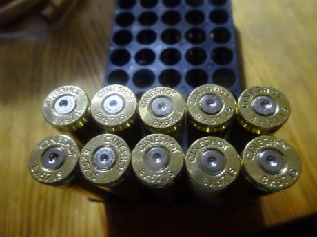 Vendidas las 255 vainas marca Cineshot by RWS del calibre 8X57 JS con un solo disparo efectuado, conservan 02