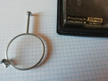 Vendo:
Porta lentes Knobloch de 37 mm.
Precio 23€ portes incluidos territorio peninsular.
Saludos 01