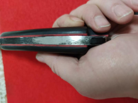 Hola compañeros pues lo dicho, vendo este cuchillo de Germán Azote en 125€ con envió incluido dentro de 42