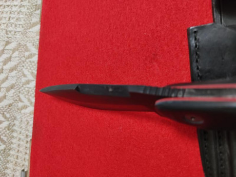Hola compañeros pues lo dicho, vendo este cuchillo de Germán Azote en 125€ con envió incluido dentro de 40