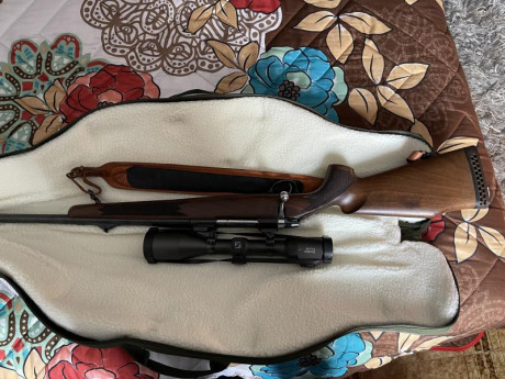 Hola vendo un sako L691 calibre 7mm RM con visor zeiss duralyt con retícula 3-12-50, monturas apel originales, 02