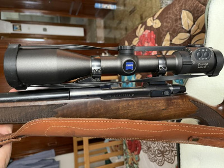 Hola vendo un sako L691 calibre 7mm RM con visor zeiss duralyt con retícula 3-12-50, monturas apel originales, 01