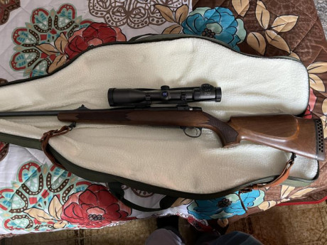 Hola vendo un sako L691 calibre 7mm RM con visor zeiss duralyt con retícula 3-12-50, monturas apel originales, 00