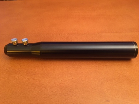 Vendo moderador específico para la Steyr pero se puede poner en cualquier cańon con 16 mm de grosor.
Diámetro 00