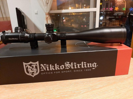 Vendo el visor por comprarme otro. Este es demasiado visor para las distancias que yo tiro. No hace ni 02