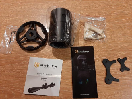 Vendo el visor por comprarme otro. Este es demasiado visor para las distancias que yo tiro. No hace ni 00