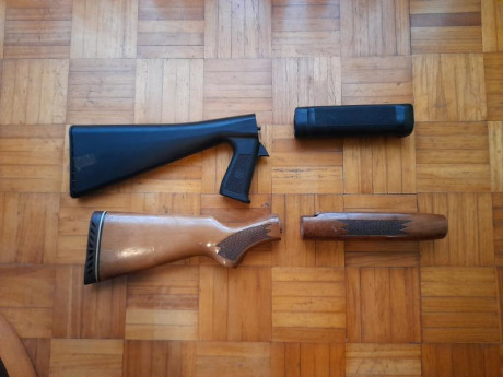 Culata y guardamanos escopeta Valtro, precio 50 euros más portes.
Culata y guardamanos  de madera escopeta 00