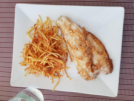 Hoy para comer acelgas hervidas y chuletón de vaca gallega vieja con seis semanas de maduración en cámara 10