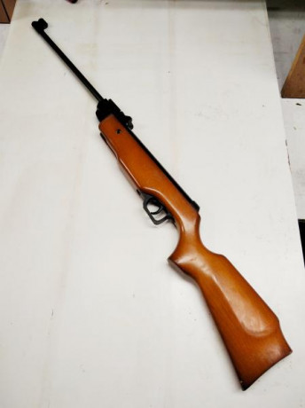Hola, vendo esta bonita Norica 56 calibre 4,5 en muy buen estado como se puede ver en las fotos, sin nada 00
