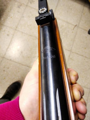 Hola, vendo esta bonita Norica 56 calibre 4,5 en muy buen estado como se puede ver en las fotos, sin nada 20