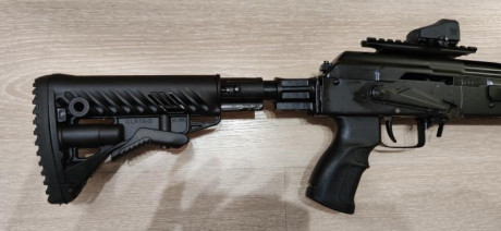 Vendo Saiga 12 en perfecto estado... Lleva mucho tiempo en el armero parada. Y como la mayoria poquisimos 01