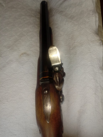 Un amigo de Asturias me pide que le ponga a la venta el Hawken Woodsman del 50 (con diopter, embudo y 21