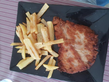 Hoy para comer acelgas hervidas y chuletón de vaca gallega vieja con seis semanas de maduración en cámara 110