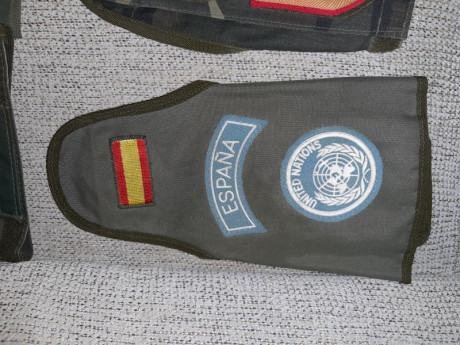 Lote de brazaletes militares españoles de misiones internacionales.Rebajados a 60€ más gastos de envio 11