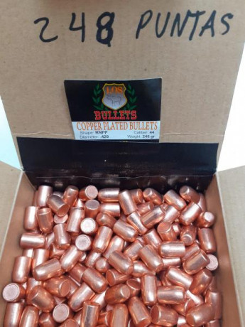 Vendo 248 puntas cobreadas del calibre 44 (429) de 240 grains , validas para 44 magnun pero también se 00