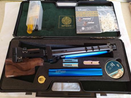 de 4 anos. La pistola a comprado de Ibergrips .Esta en Granada.He tirado solo 3 competiciones . Me falta 02
