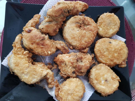 Hoy para comer acelgas hervidas y chuletón de vaca gallega vieja con seis semanas de maduración en cámara 120