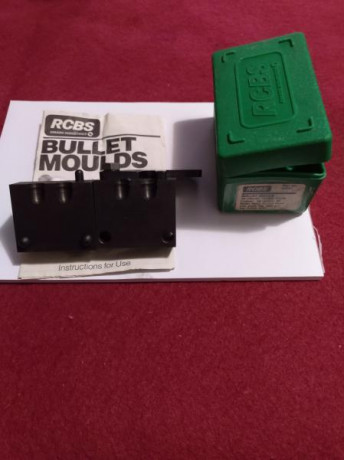 Buenas tardes compañeros..

Pues lo que dice el anuncio,, la turquesa esta fenomenal y sin nada de uso.... 02