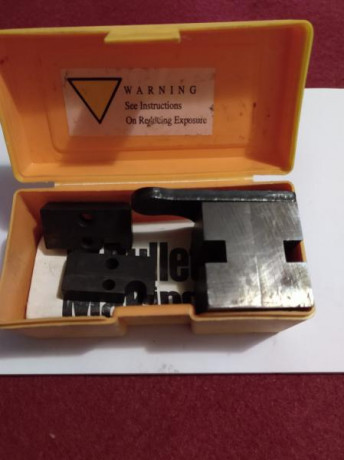 Buenas tardes a todos..

Pongo en venta esta turquesa Lyman que esta muy muy bien...

Su precio con gastos 00