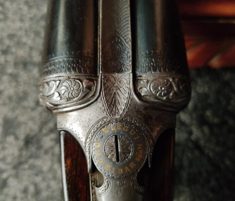 De colección. 

Crucelegui. Lo más alto de gama de este fabricante. Modelo especial de encargo fuera de 22