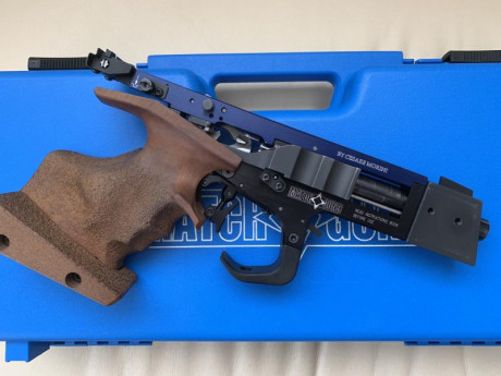 Match Gun MG2 Electrónica calibre .22 talla M
En perfecto estado; sin el más mínimo golpe ni arañazo
Disparador 01