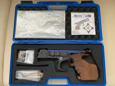 Match Gun MG2 Electrónica calibre .22 talla M
En perfecto estado; sin el más mínimo golpe ni arañazo
Disparador 00