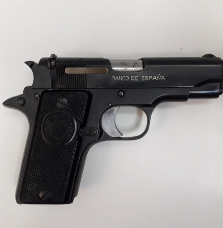Hola,he abierto este hilo para que todos aquellos que tengais armas Españolas,podais lucirlas aqui con 120
