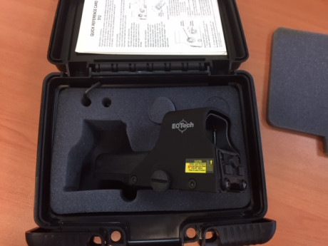 Vendo visor holográfico EOTECH 512.A65 sin estrenar en su caja original.

- Retícula: punto rojo de 1 10