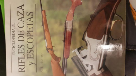 se venden libros de tematica caza y armas tambien tomos encuadernados de la revista caza y pesca
precios 00