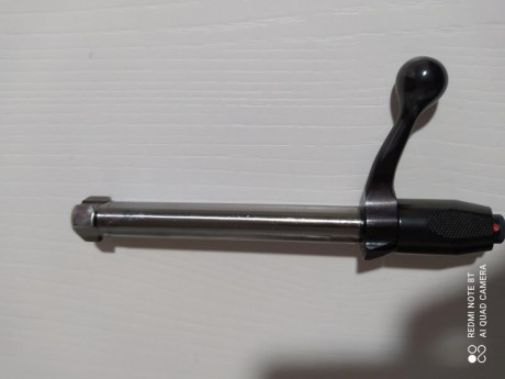 Se vende sako 75 calibre 243w. El rifle lleva pelo francés, monturas sako optiloc y visor Meopta r1 3x12x56 61