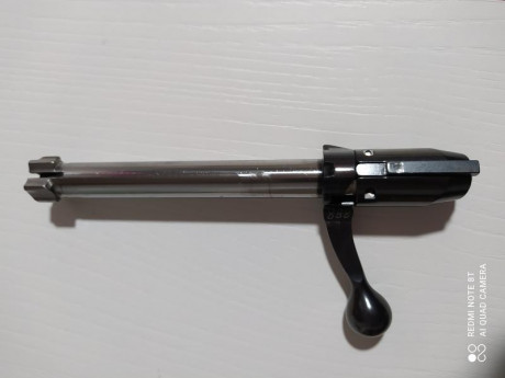 Se vende sako 75 calibre 243w. El rifle lleva pelo francés, monturas sako optiloc y visor Meopta r1 3x12x56 60