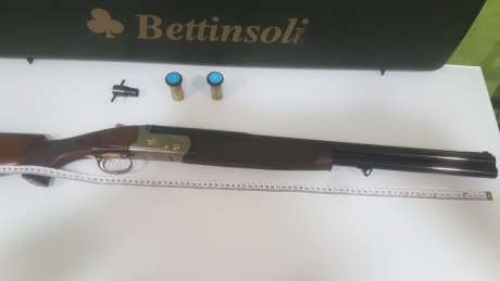 SE VENDE POR NO USAR
ESCOPETA CALIBRE 12-76 UN CAÑON ESTRIADO Y OTRO LISO. 61CM 
POLICHOQUES 
EXPULSORA
SELECTOR 01