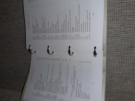 Manual del ejército sobre armas individuales. Llama 82,Cetme,Z-70..... se encuentra en Valladomid. 25€ 02