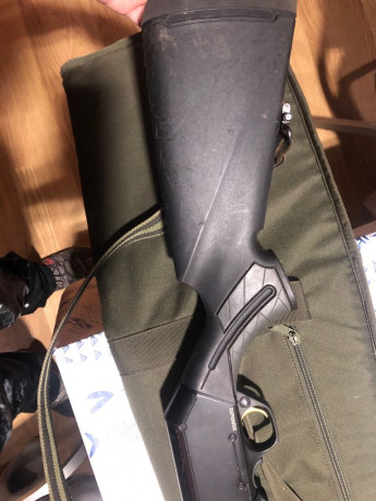 Buenas, pongo a la venta un rifle browning cal 3006 con cañon fluted de 51cm, es el modelo composite. 21