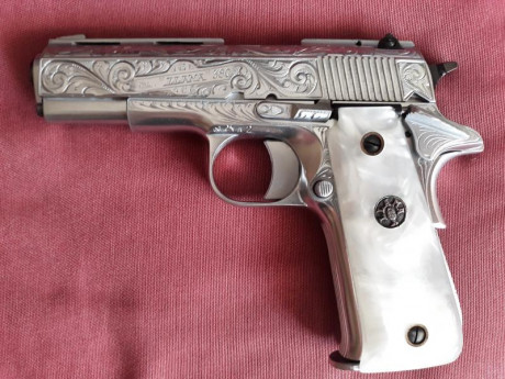 Hola,he abierto este hilo para que todos aquellos que tengais armas Españolas,podais lucirlas aqui con 40