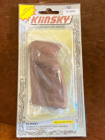 CZ 75 B - CALIBRE 9X19, en perfecto estado estético y de funcionamiento, con un uso de 600 cartuchos de 70