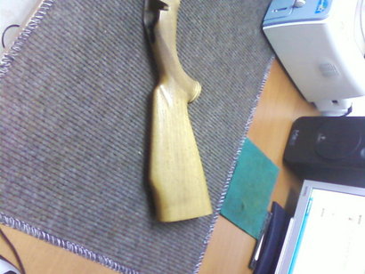 Hola a todos, estoy intentando restaurar una culata de un rifle,
ho hechos con la plancha y el vapor quitar 102